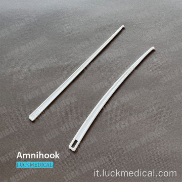 Amnihook in plastica perforatore di membrana ad amnione sterile